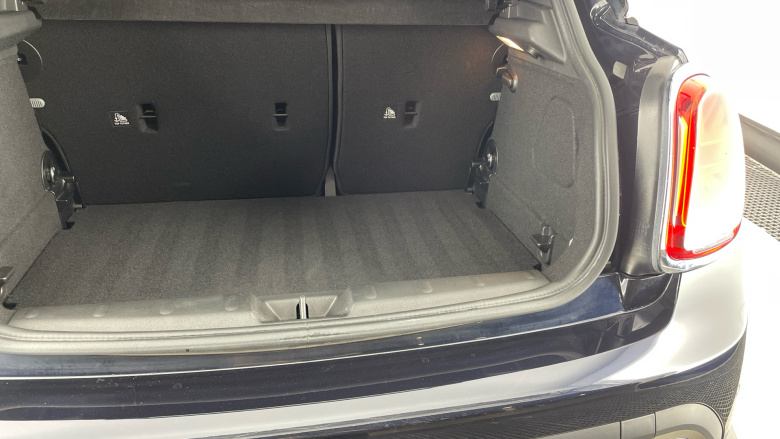 MINI Hatchback 1.5 Cooper Exclusive Premium 5dr Petrol Hatchback